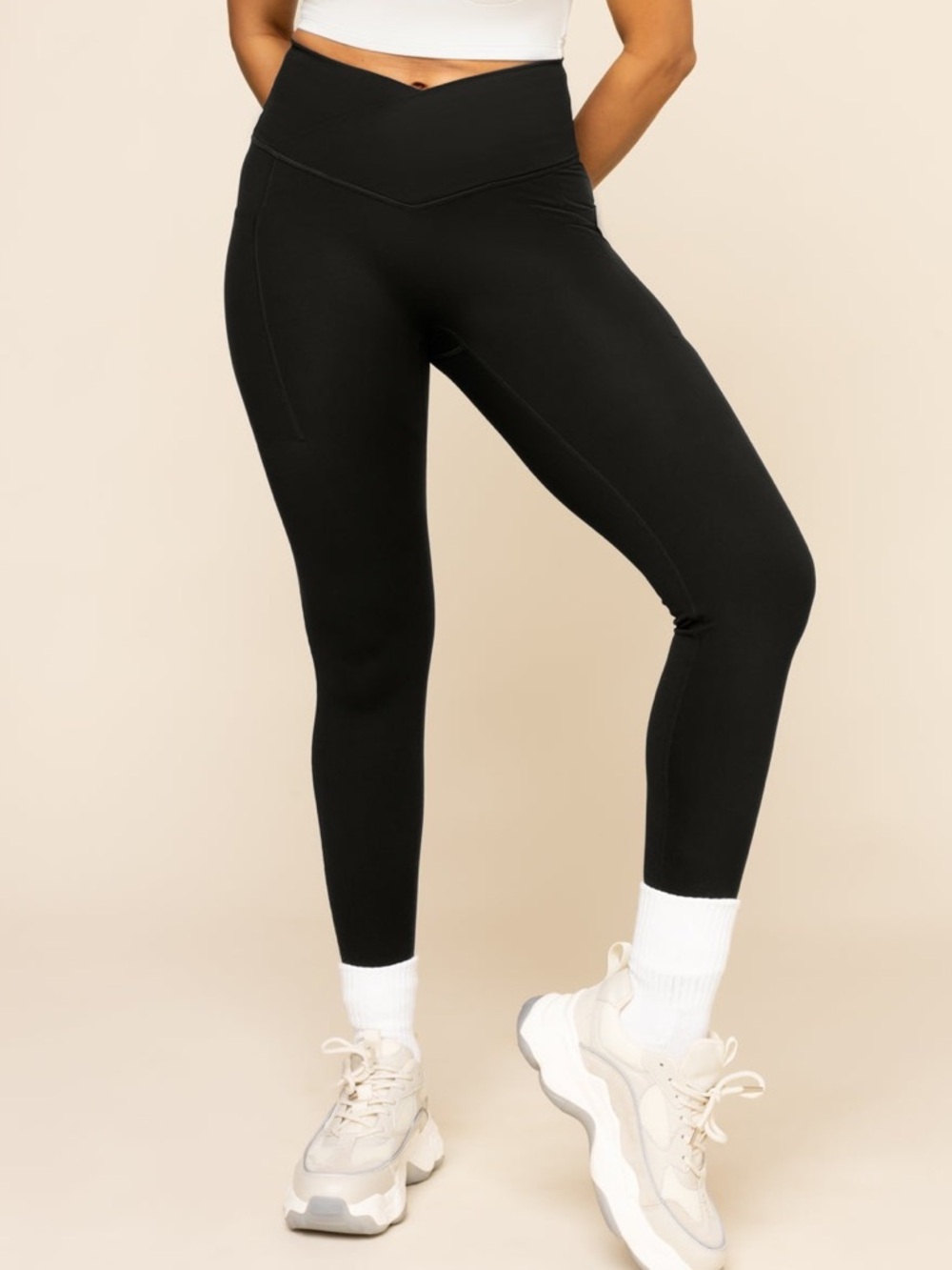 Popflex Crisscross Hourglass Legging Black Size Small Activewear Pilates Hiking